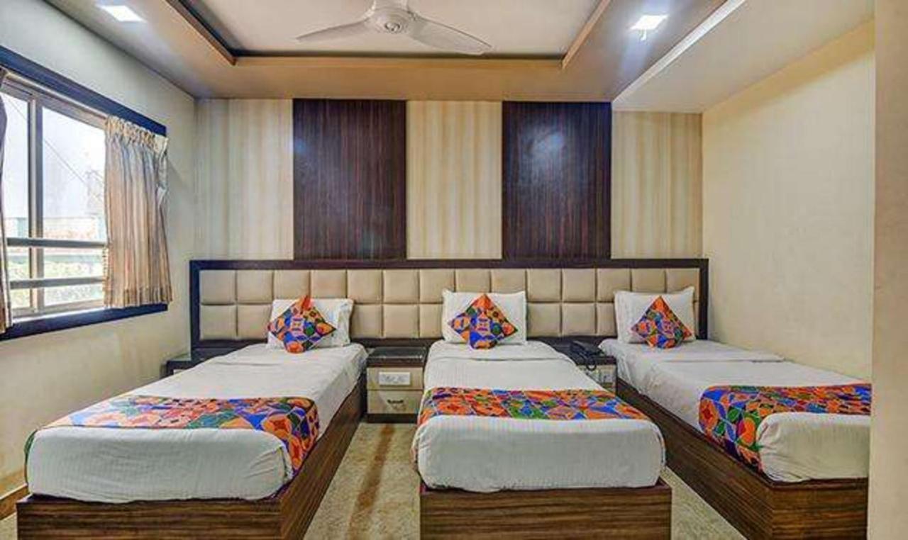 Fabhotel Central Palace Chennai Exterior photo